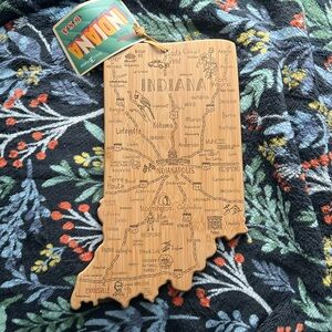 BN Indiana Bamboo Cutting and Serving Board